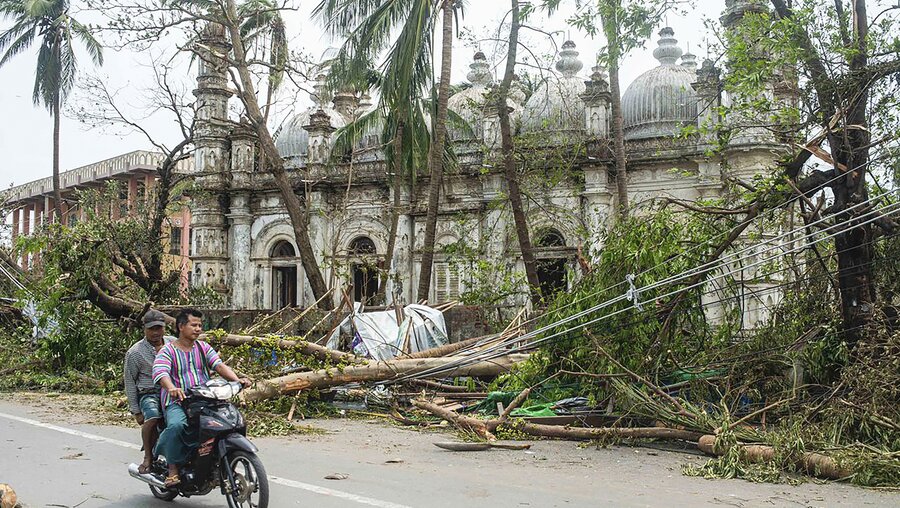 Der Kategorie-5-Zyklon Mocha hat in Teilen von Myanmar und Bangladesch schwere Verwüstungen angerichtet / © Uncredited/AP (dpa)