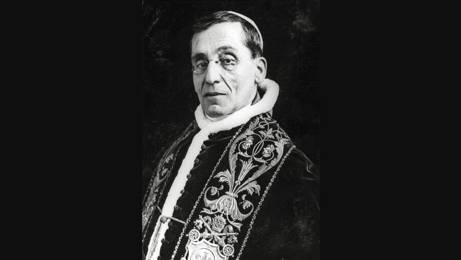 Porträt von Papst Benedikt XV. (KNA)