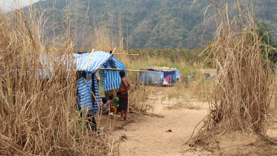 Myanmarische Geflüchtete in Thailand (dpa)
