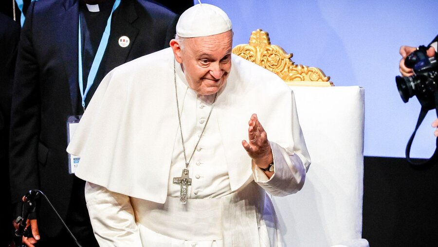 Papst Franziskus nimmt an der Weltklimakonferenz COP28 teil (KNA)