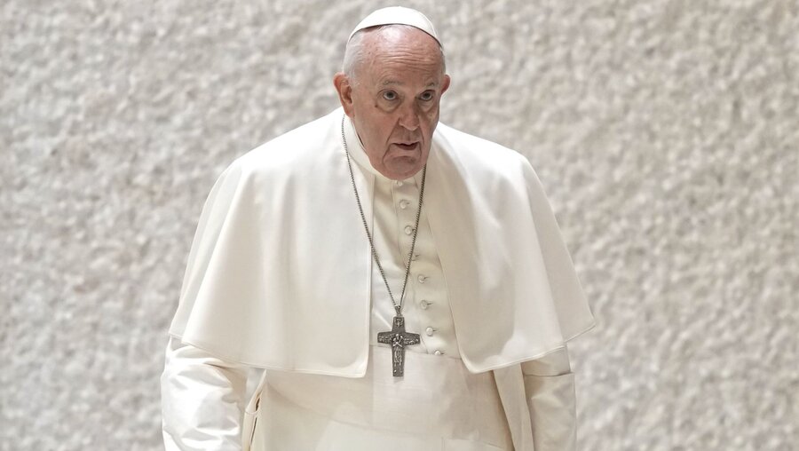 Papst Franziskus / © Andrew Medichini/AP (dpa)