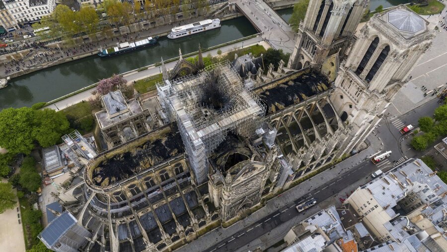Brandschäden an Notre-Dame (17.4.2019) / © Gigarama.Ru (dpa)