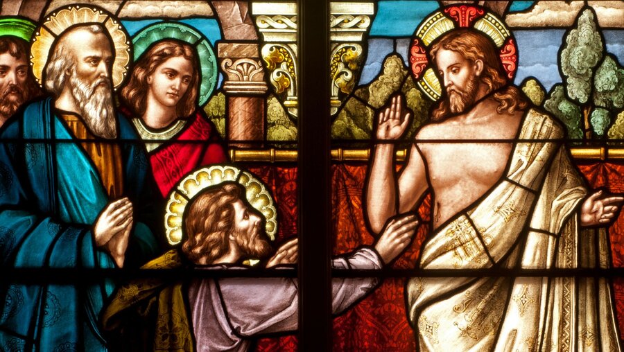 Jesus erscheint nach seiner Auferstehung dem Apostel Thomas / © Nancy Bauer (shutterstock)