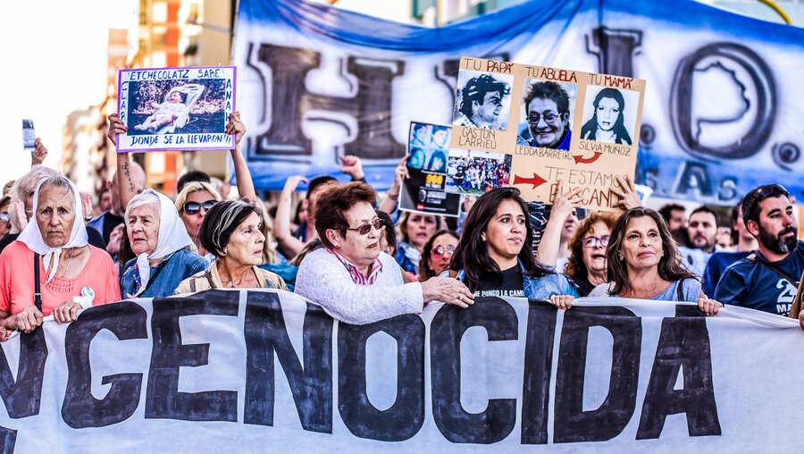 Protestmarsch der "Mütter der Plaza de Mayo" / © Maria Rocio de la Torre (shutterstock)