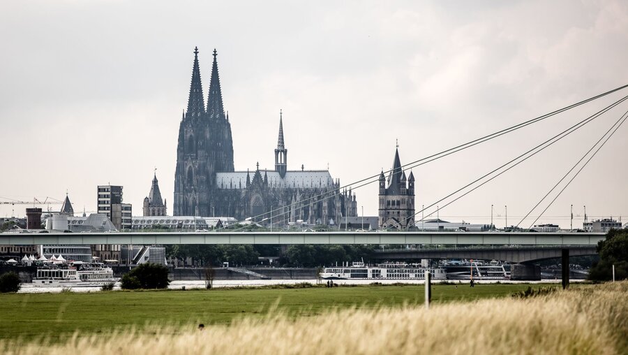Blick auf den Kölner Dom / © S. Grey (shutterstock)