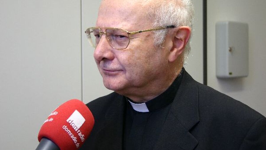 Erzbischof Zollitsch im domradio-Interview / © Axel Weisweiler (DR)