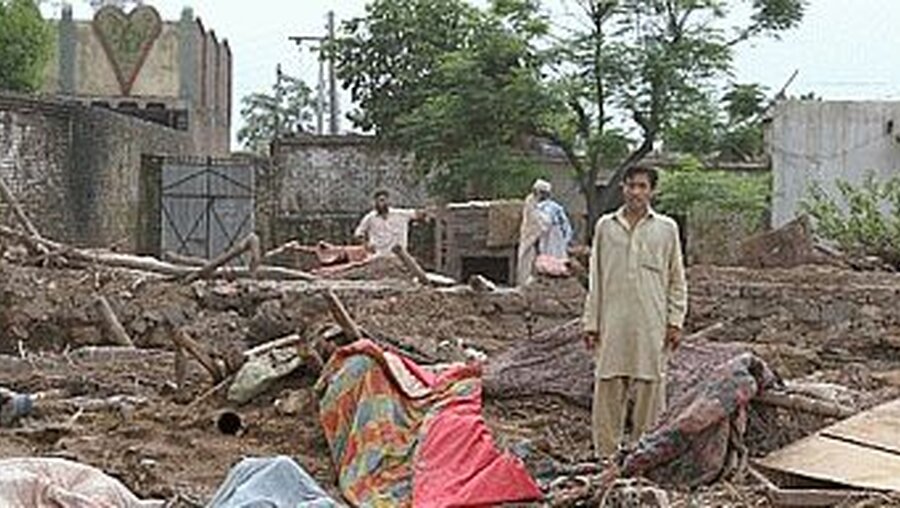 Pakistan: Die Flut hinterlässt totale Zerstörung (epd)