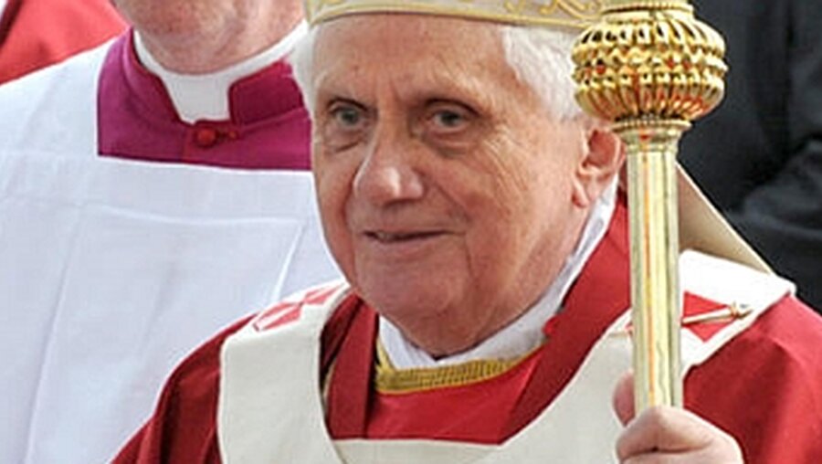 Papst Benedikt XVI.: Freut sich auf die Seligsprechung Kardinal Newmans (DR)