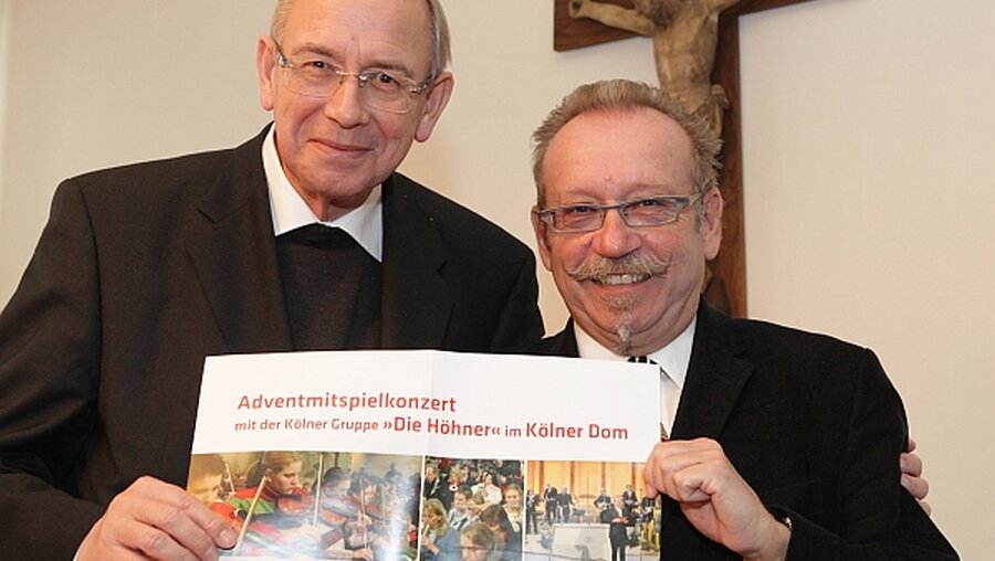 Dompropst Norbert Feldhoff mit Hohn Janus Fröhlich / © Boecker