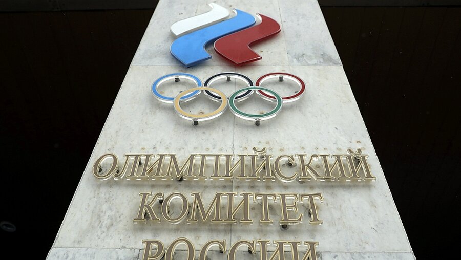 IOC straft Russland wegen Dopingskandal  / © Pavel Golovkin (dpa)