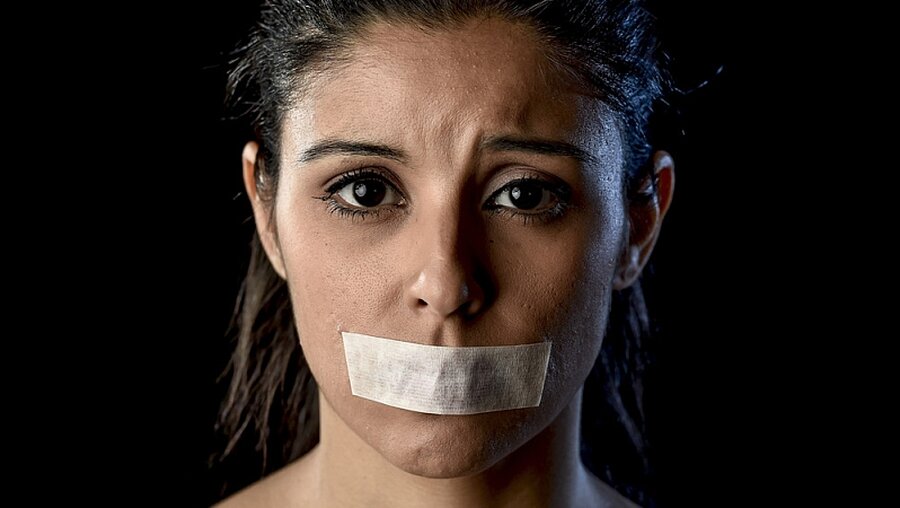 Ist die Meinungsfreiheit in Deutschland gefährdet? / © Marcos Mesa Sam Wordley  (shutterstock)