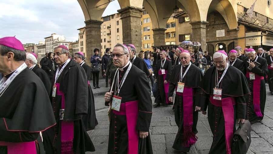 Italienische Bischöfe (Archiv) / © Photo Agency Romano Siciliani (KNA)