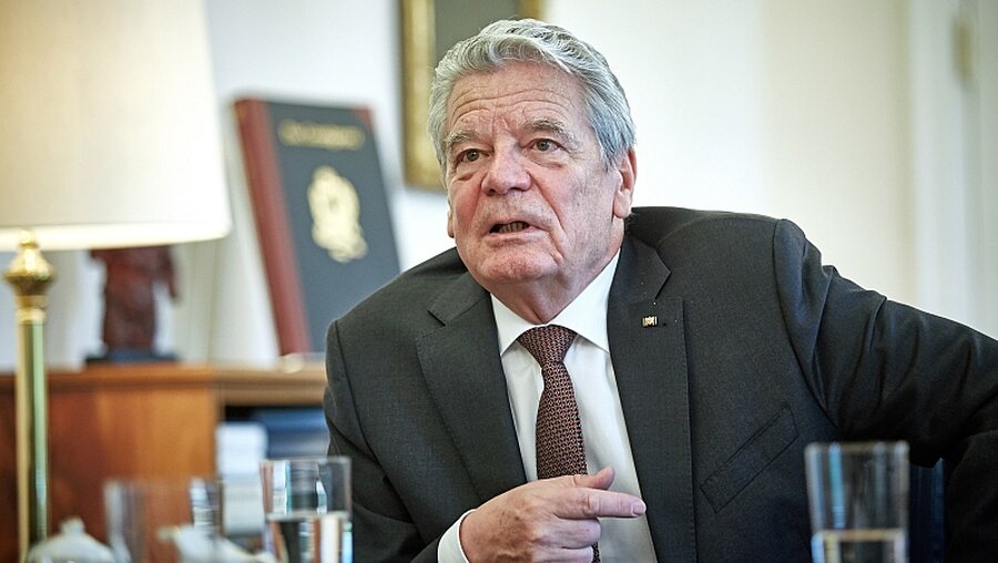 Joachim Gauck erhält Ehrendoktorwürde / © Werner Schüring (KNA)