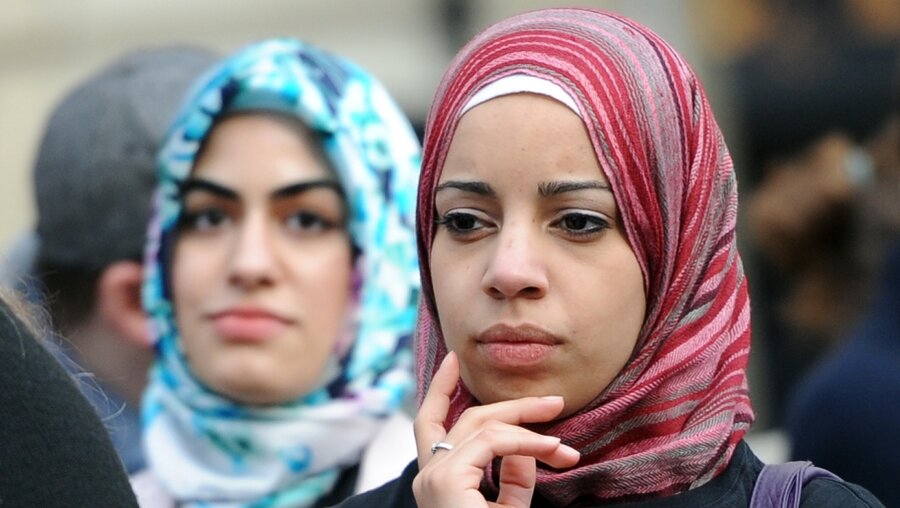Junge Muslime in Deutschland (dpa)