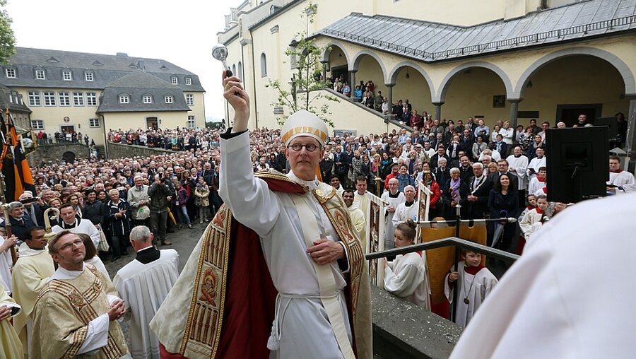 Kardinal Woelki segnet das KSI ein / © Robert Boecker (Erzbistum Köln)