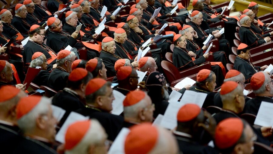 Auftakt zur Kurienreform: Vollversammlung des Kardinalskollegiums am 12. Februar 2015 / © Cristian Gennari (KNA)