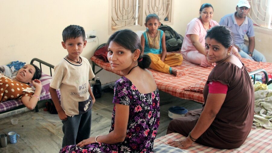 Leihmütter in Indien  (dpa)
