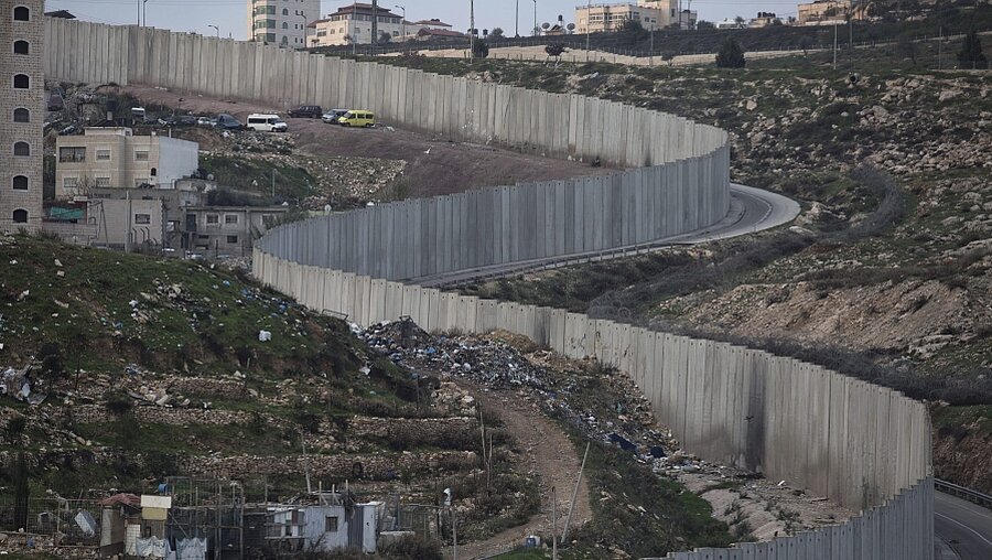 Die Mauer in Israel (dpa)