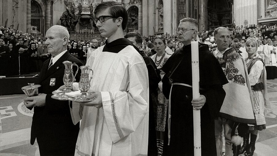 Heiligsprechung von Maximilian Kolbe durch Papst Johannes Paul II. im Jahr 1982 (KNA)