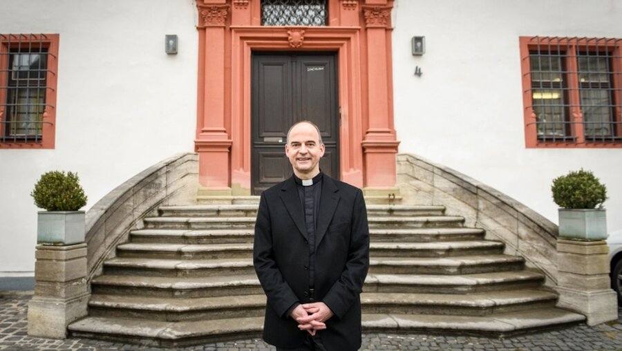 Neuer Bischof von Würzburg: Franz Jung / © Julia Steinbrecht (KNA)