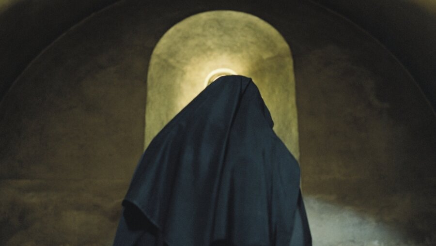 Ordensfrau im Gebet / © Frederic Dupont (KNA)