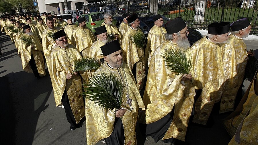 Orthodoxe in Rumänien  / © Robert Ghement (dpa)