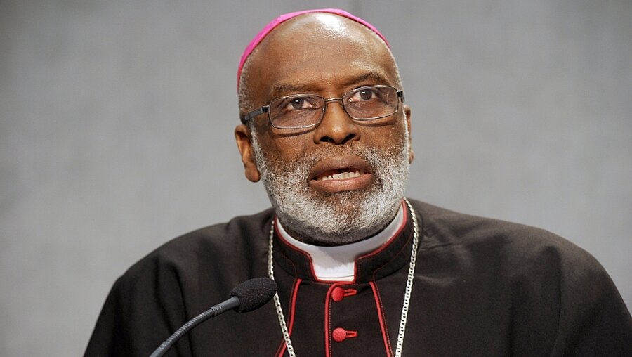 Der ghanaische Erzbischof Gabriel Charles Palmer-Buckle / © Paolo Galosi (KNA)