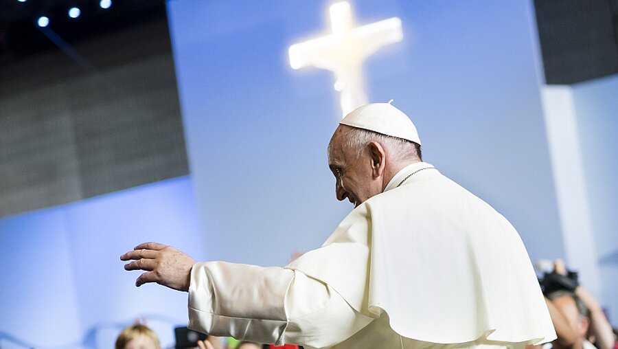 Papst besucht Ökumenischen Rat der Kirchen in Genf / © Jean-Christophe Bott (dpa)