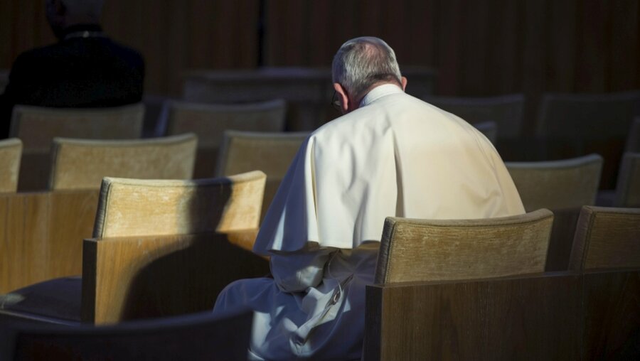 Papst Franziskus bei Fastenexerzitien (Archiv) / © Osservatore Romano (KNA)