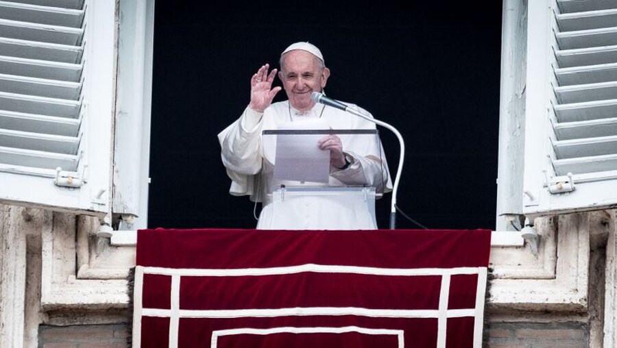 Papst Franziskus beim Mittagsgebet / © Cristian Gennari/Romano Siciliani (KNA)