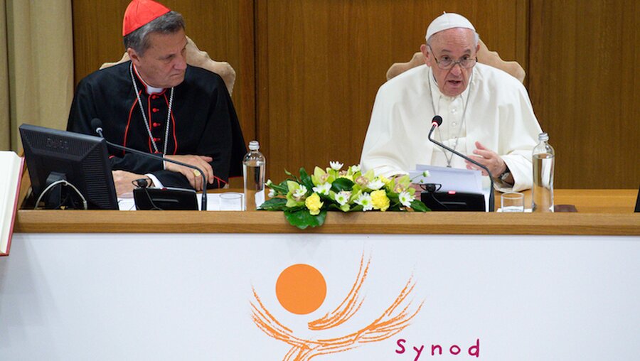 Papst Franziskus eröffnet Weltsynode / © Romano Siciliani/ Vatican Media (KNA)