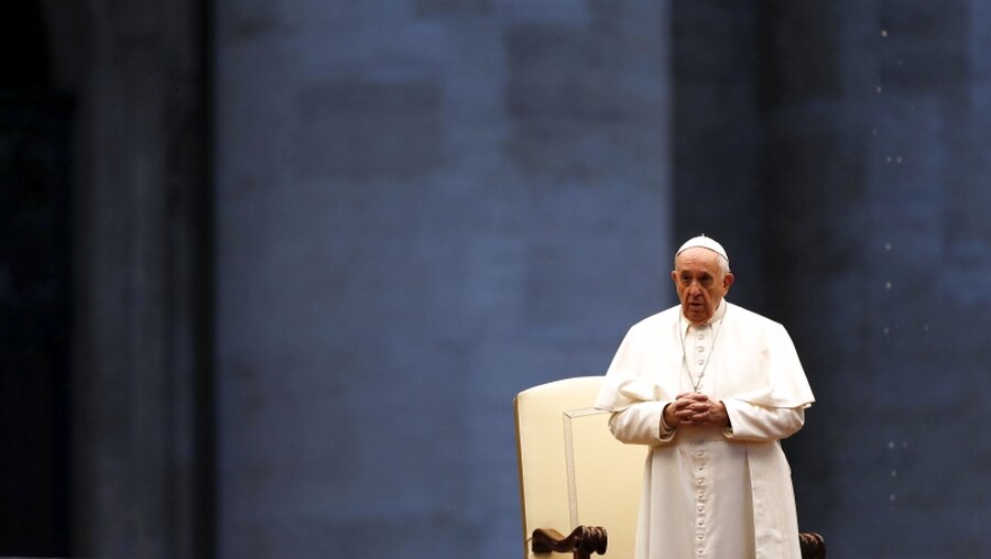 Papst Franziskus / © Yara Nardi/REUTERS/AP (dpa)