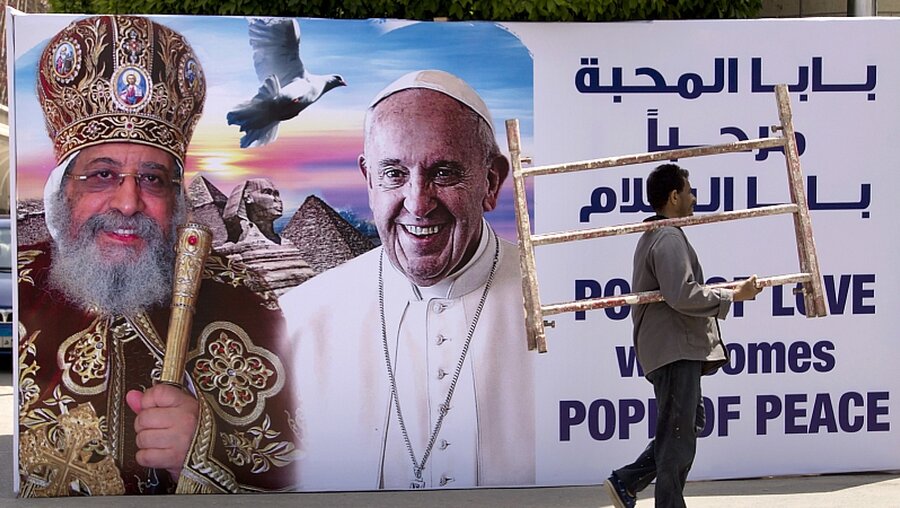 Papst besucht Ägypten  / © Amr Nabil (dpa)