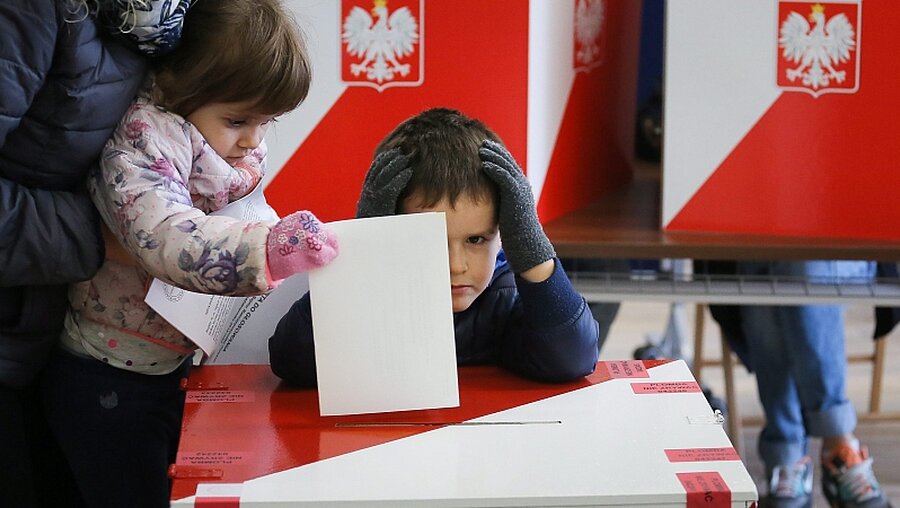 Wahlen in Polen / © Pawel Supernak (dpa)