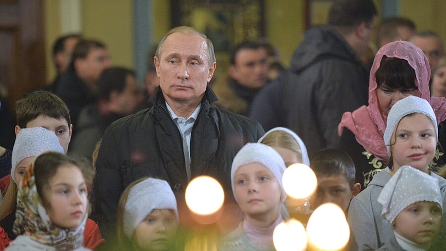 Russlands Präsident Putin feiert in Dorfkirche / © Alexei Druzhinin /Sputnik/ Kreml (dpa)