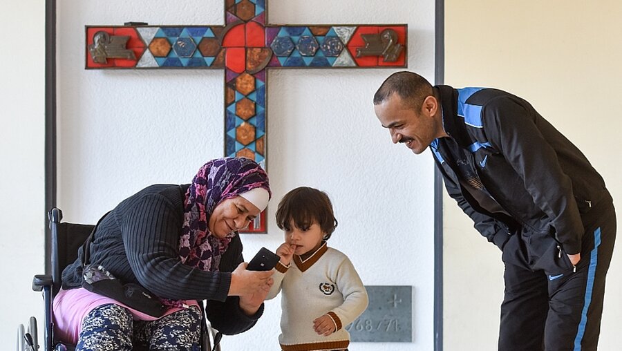  Flüchtlingsunterkunft in einem früheren katholischen Krankenhaus / © NN (KNA)
