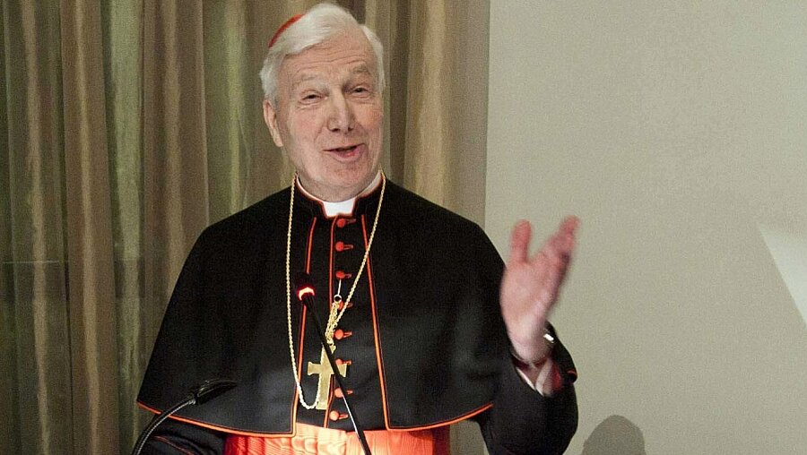 Kardinal Karl Josef Becker (KNA)
