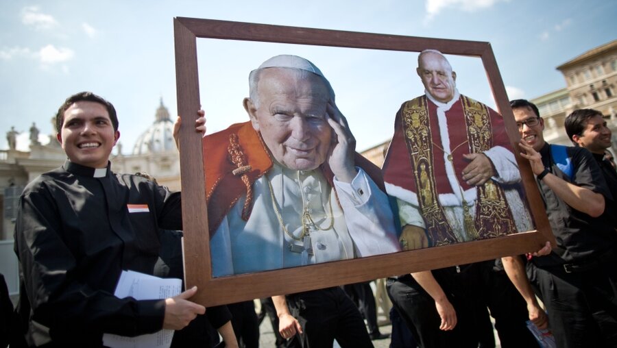 Trubel rund um Heiligsprechung von Johannes Paul II. (dpa)