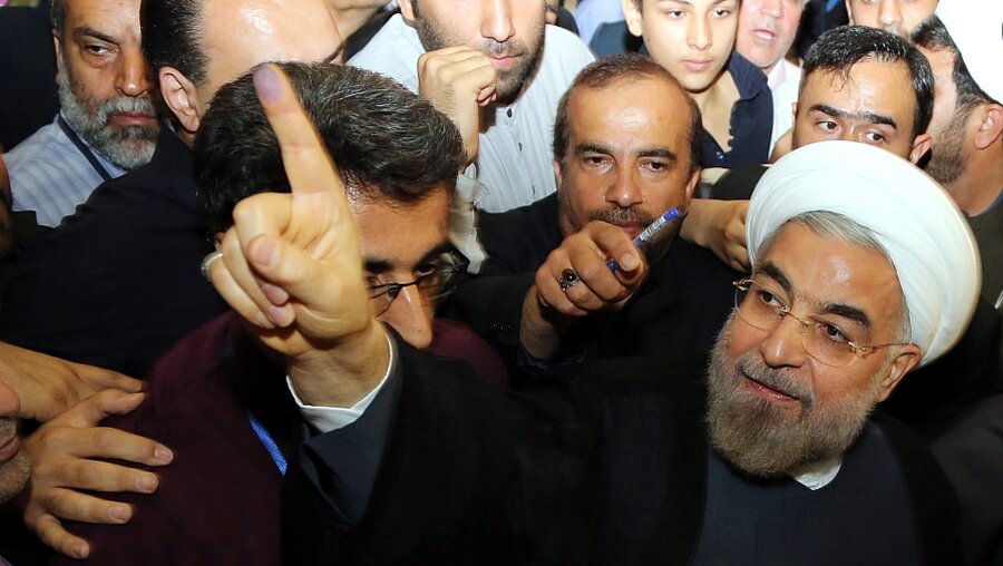 Hassan Rouhani ist neuer Präsident im Iran (dpa)