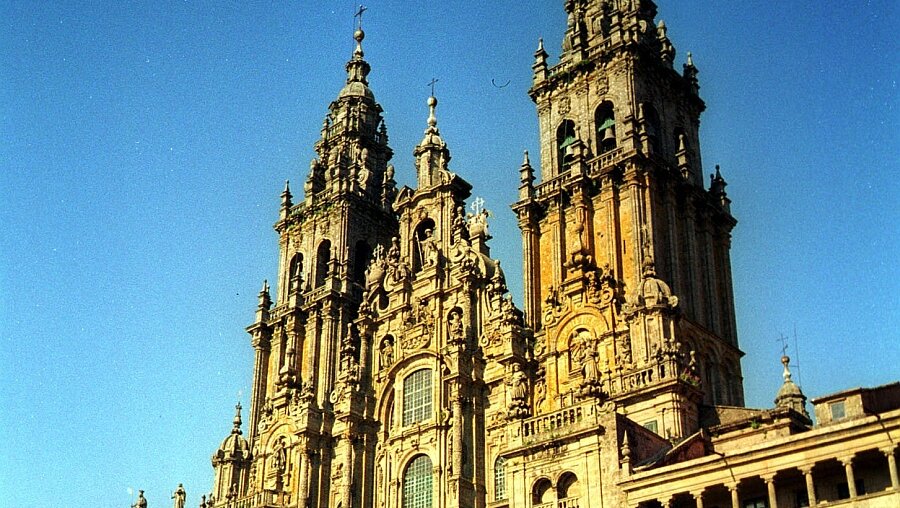 Die Kathedrale von Santiago de Compostela (KNA)
