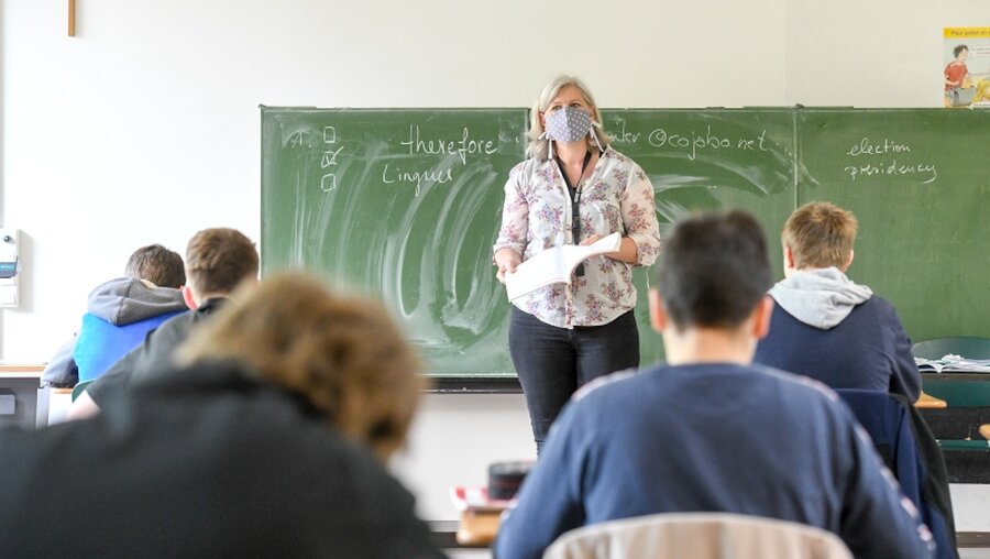 Schüler im Unterricht / © Harald Oppitz (KNA)