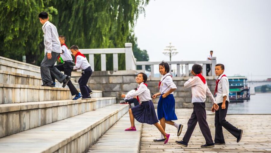 Schüler in Pyongyang, Nordkorea / © LMspencer (shutterstock)