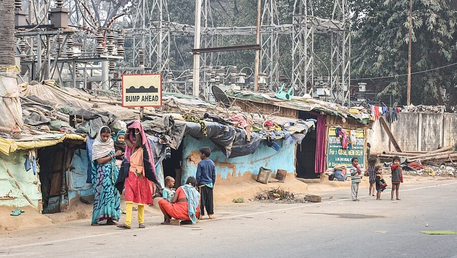 Slum im Armenviertel Patna, Indien / © Gottfried Bohl (KNA)