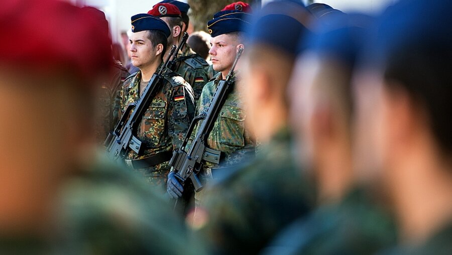 Bundeswehrsoldaten / © Patrick Pleul (dpa)