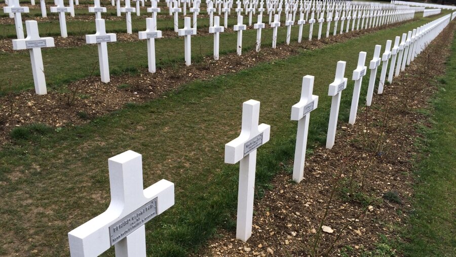 Friedhof in Verdun  (dpa)