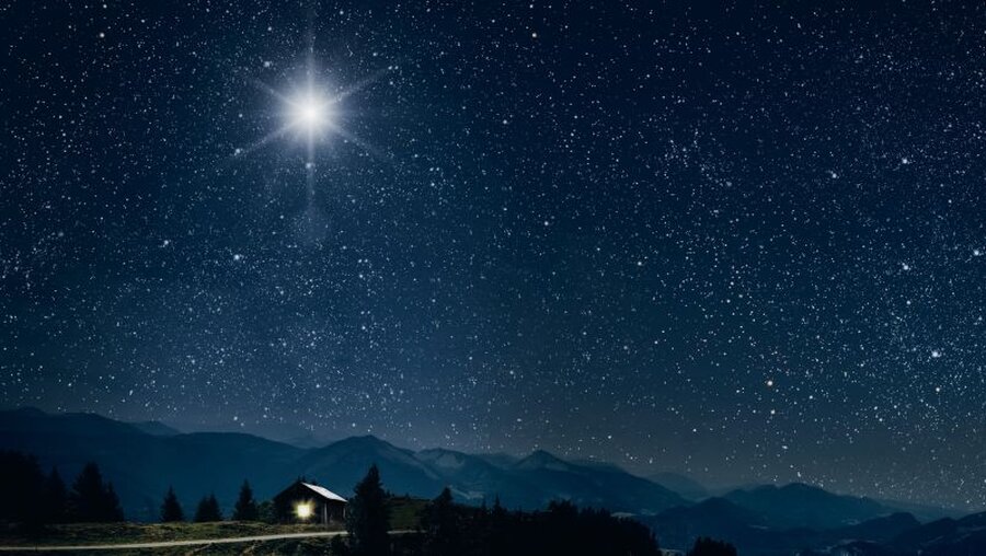 Symbolbild: Darstellung des Sterns von Bethlehem / © vovan (shutterstock)