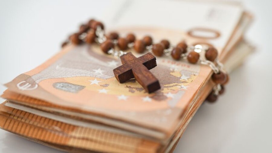 Geldspende von Kirche in Not für Kirchenmitarbeiter in Sri Lanka / © Julia Steinbrecht (KNA)