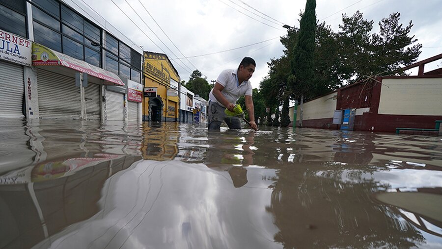 Überschwemmung in Tula, Mexiko / © Marco Ugarte (dpa)