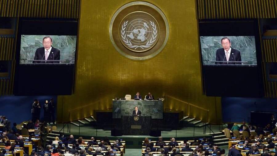 Ban Ki Moon vor der UN-Generalversammlung / © Justin Lane (dpa)