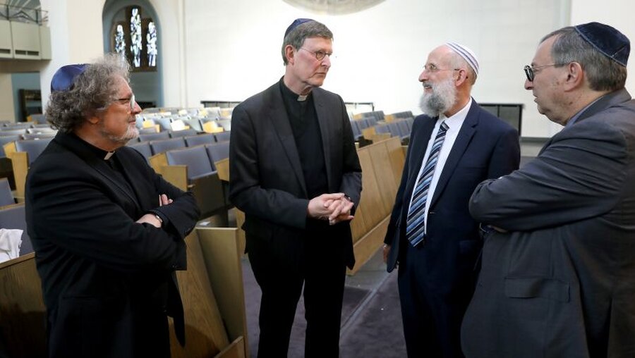 Weihbischof Rolf Steinhäuser; Kardinal Woelki; Yechiel Brukner; Abraham-Josef Lehrer (von links nach rechts)  / © Robert Boecker (Erzbistum Köln)